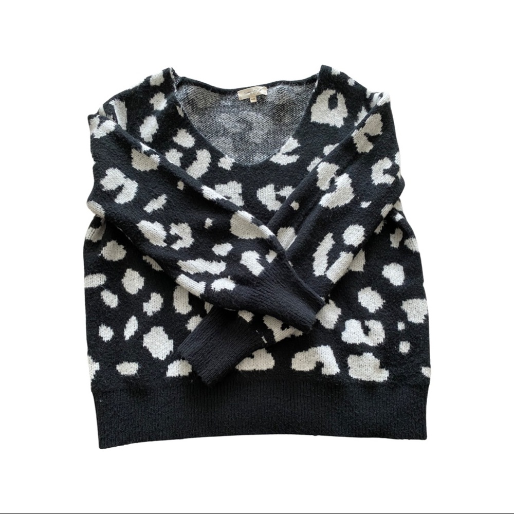 Black & White Print Sweater